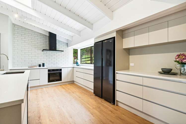 748 Dairy Flat Highway Dairy Flat_8