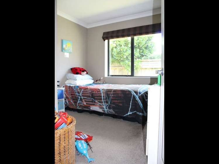 4 Daniel Crescent Cambridge_16