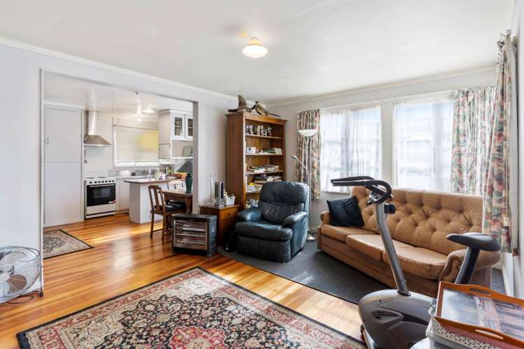 131 Rockfield Road Penrose_10