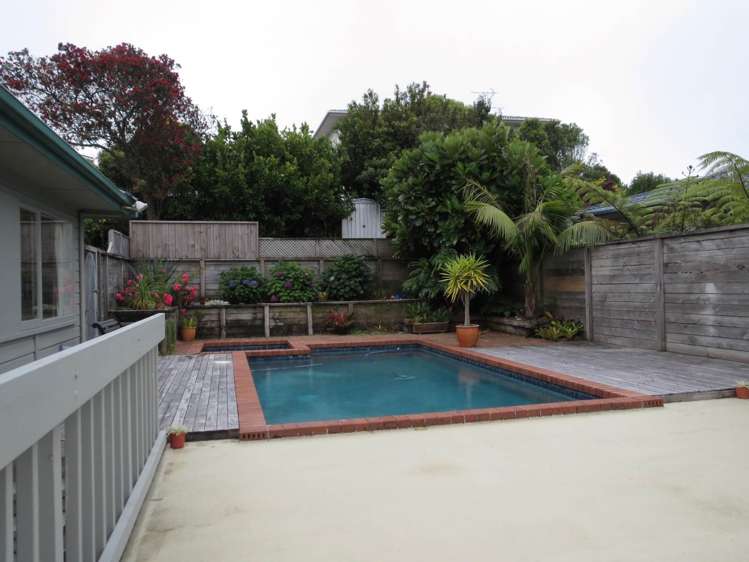 28 Haseler Crescent Mellons Bay_8