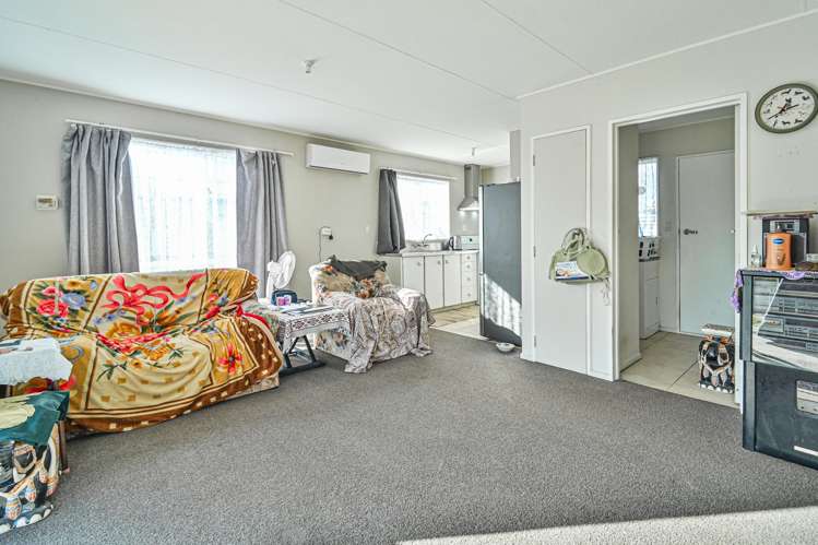 2/34 Ramsey Crescent Flaxmere_4