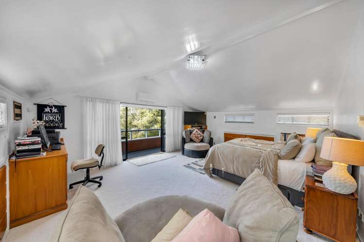 34 & 36 Opou Road Titirangi_18