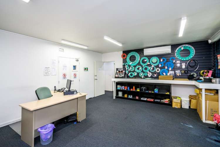 388D Church Street Penrose_10