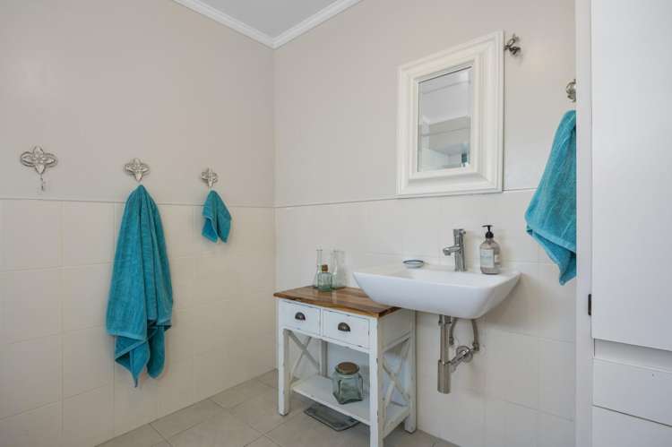 220 Plummers Point Road Whakamarama_17