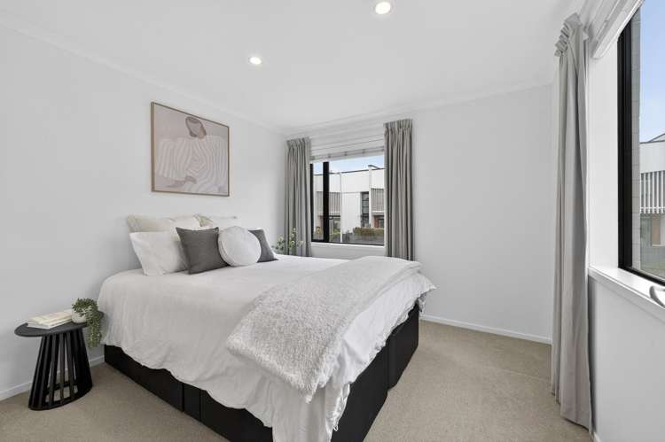 16 Frank Gill Road Hobsonville Point_11