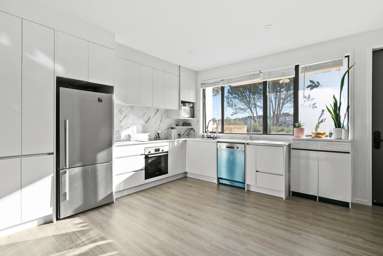 10 Karoro Road_4