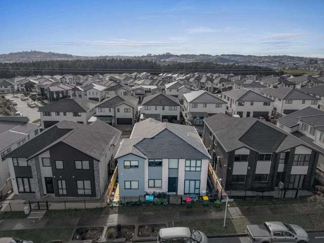 Selling for a loss or fleeing to Australia: South Auckland feels the pressure as mortgagee sales rise