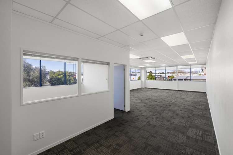 13 Kaimiro Street Te Rapa_9