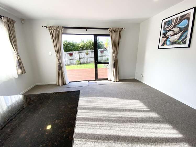 16 Lomas way Albany_2