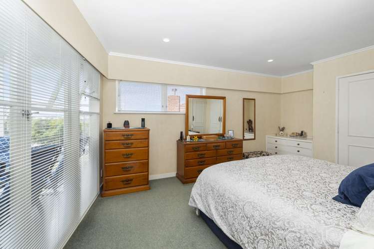 56 Jaemont Avenue Te Atatu South_11