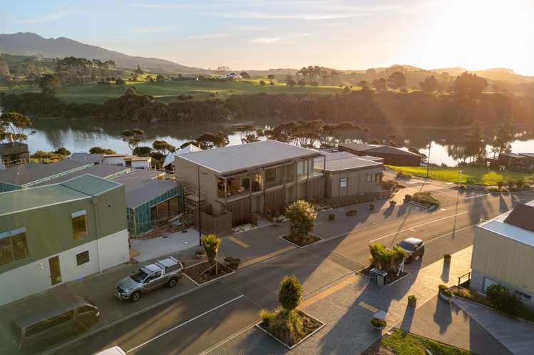 30 Rangitahi Road Raglan_17
