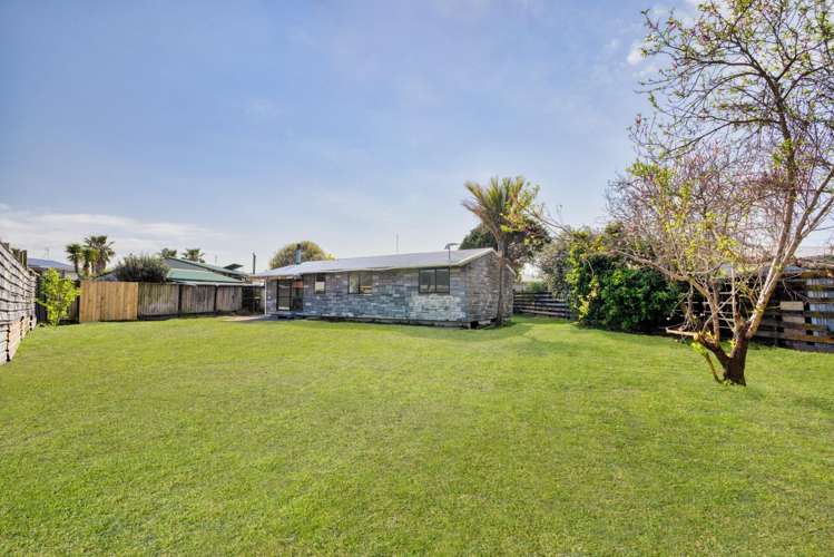 29B Lyn Grove Papamoa Beach_1