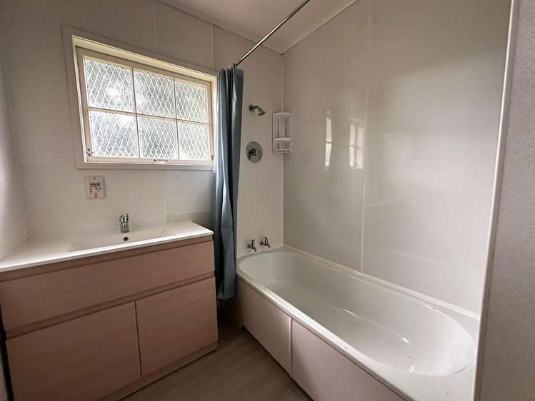 1/104 Rifle Range Road 11209_8