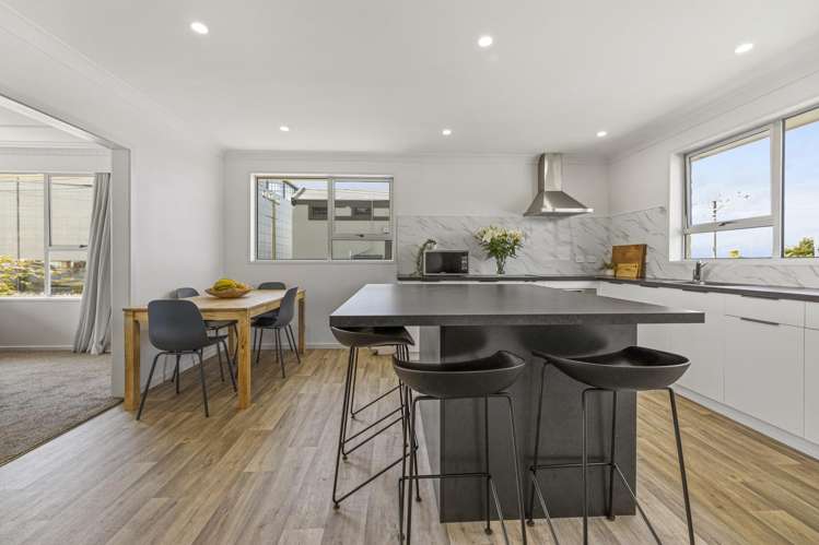 96 Gilkison Street Halfway Bush_11