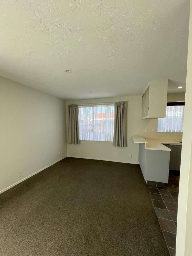 62 Mackenzie Ave 1582_3