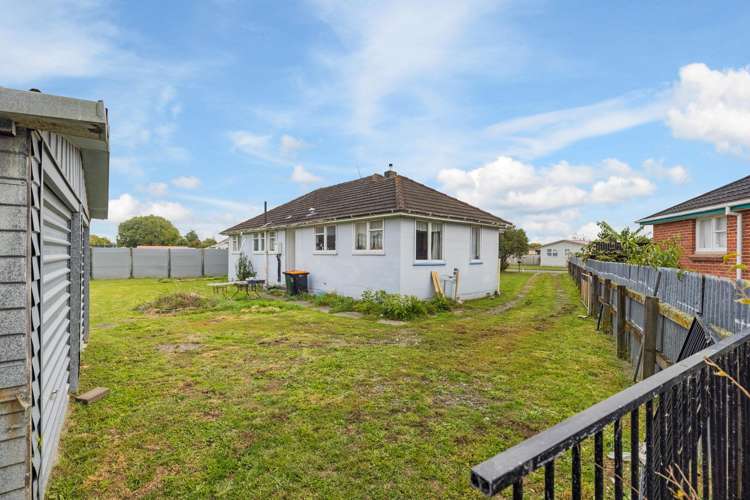 31 Exeter Crescent Takaro_12