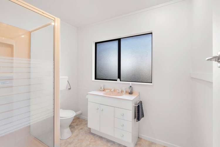 690 Wharehine Road Wharehine_24