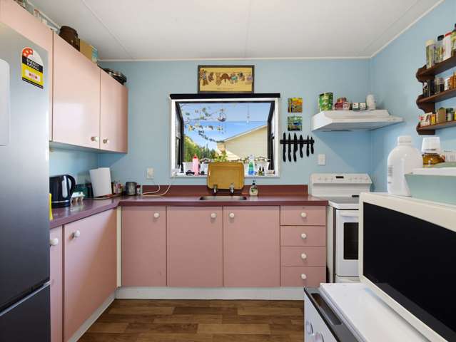 6B Neil Road Fairy Springs_2