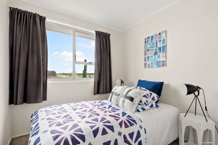 30 Ripon Crescent Meadowbank_10