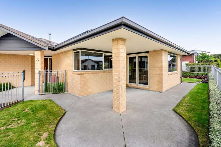6 Saint Andrews Parkway Waiwhakaiho_31