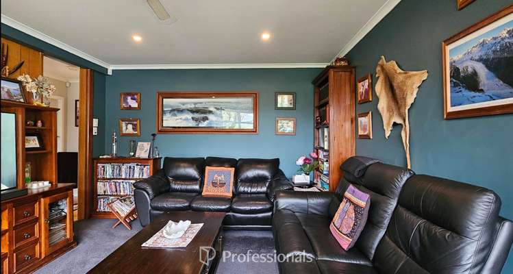 36 Black Beech Street_5