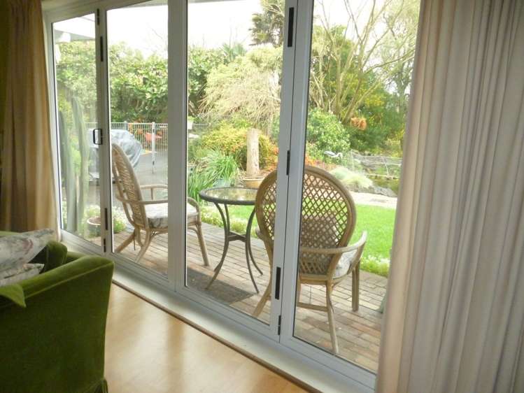 67 Motu Road Kumeu_17