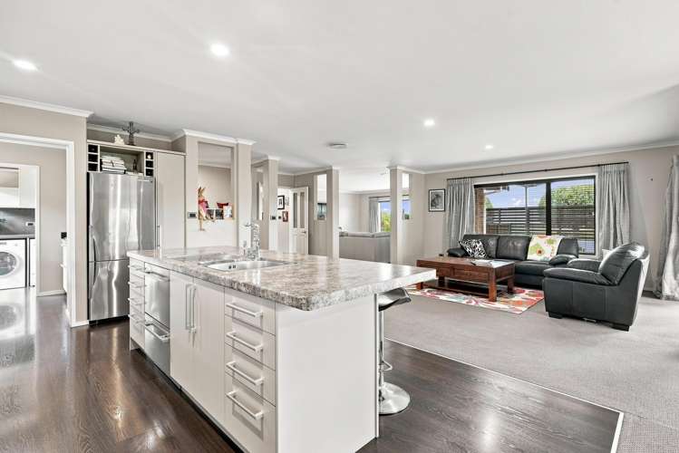 2 Flavell Drive Orewa_36