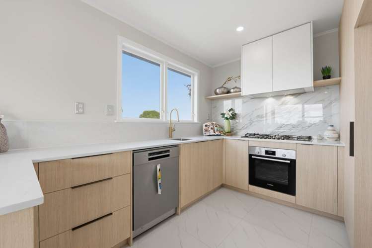 14 Felton Mathew Avenue_3