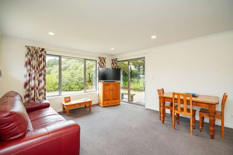 94 Ariki Avenue Otatara_18