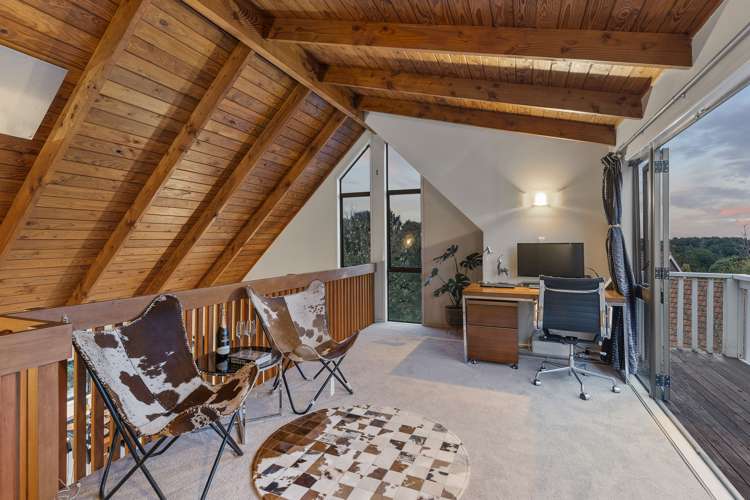 6 Corokia Place Totara Heights_13