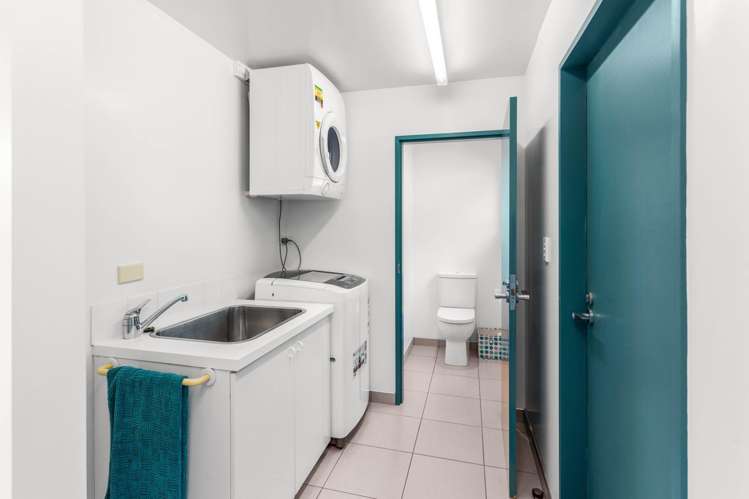 211 Portobello Road The Cove_33