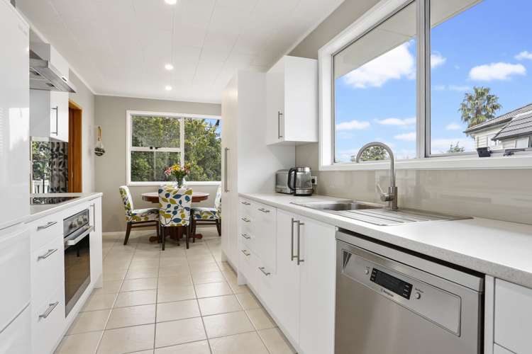 20 Cron Avenue Te Atatu South_6