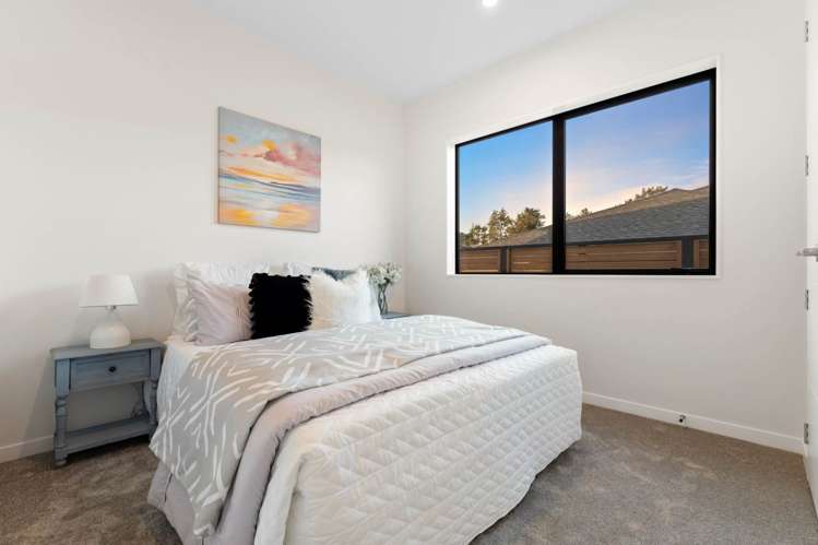 2 Barrel Crescent Swanson_18