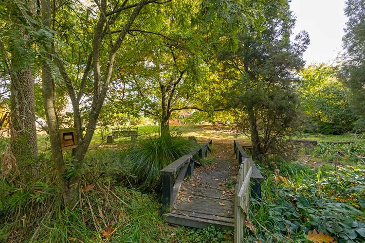 16 Parkers Road Carterton_28