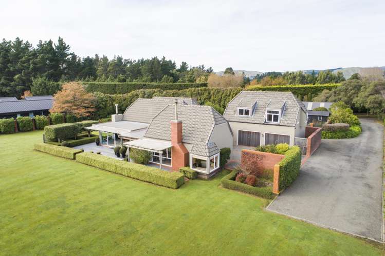 38 Titirangi Drive Fitzherbert_3