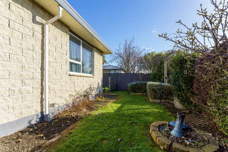 1/20 Matlock Street Woolston_14