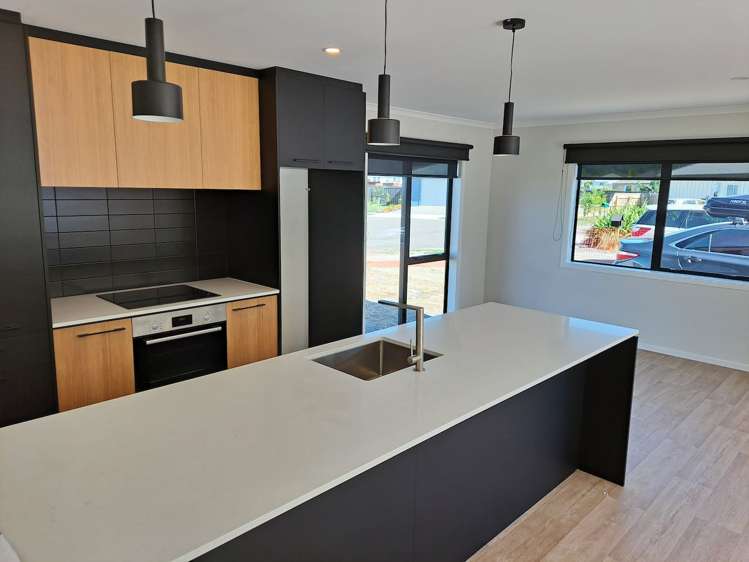 8 Mckerrow Place Featherston_5