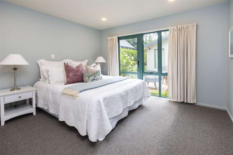 16 Ngahere Street Fendalton_13