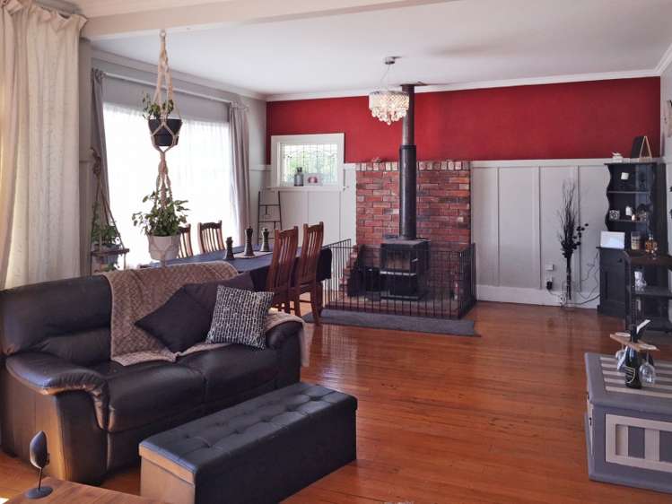 2 Torquay Street Kaitangata_8