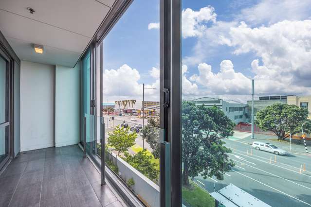 221/4 Dockside Lane Auckland Central_1