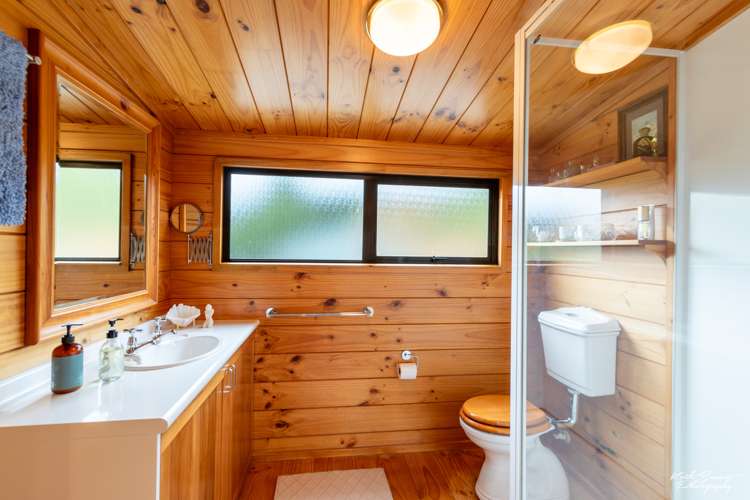 1282d Fergusson Drive Brown Owl_14