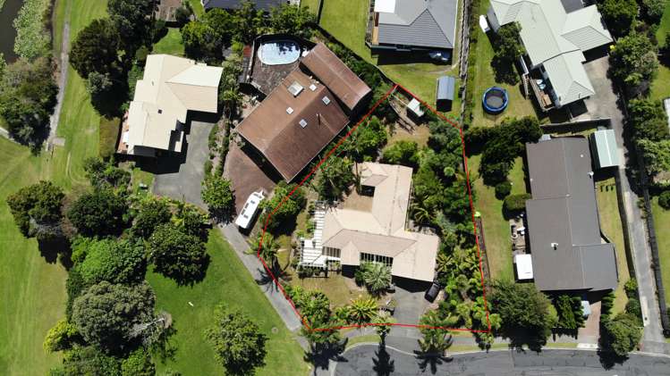 8 Dacre Grove Gulf Harbour_22