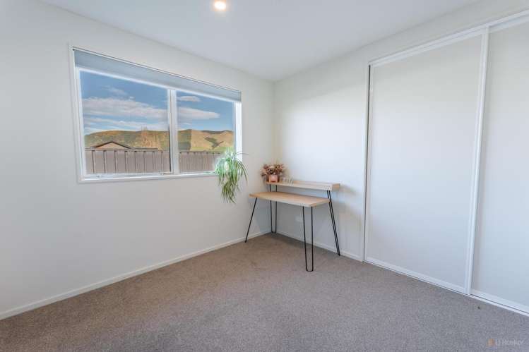 3 Strawberry Lane Waimate_21