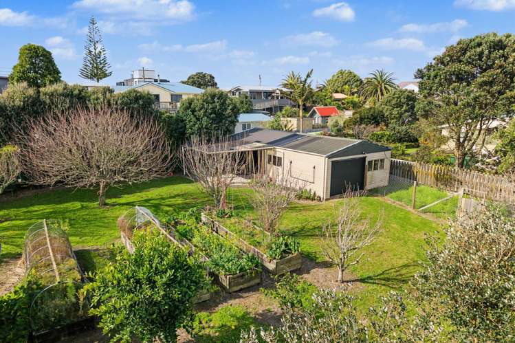 564A Pukehina Parade Pukehina_36