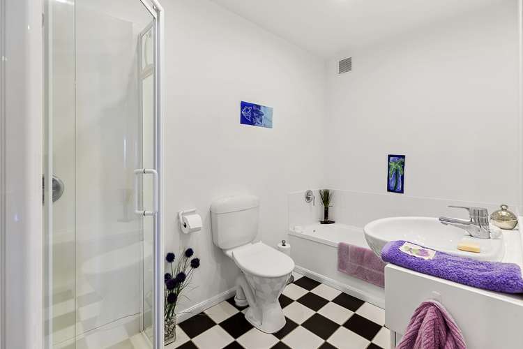 1/148 Evans Bay Parade Roseneath_18