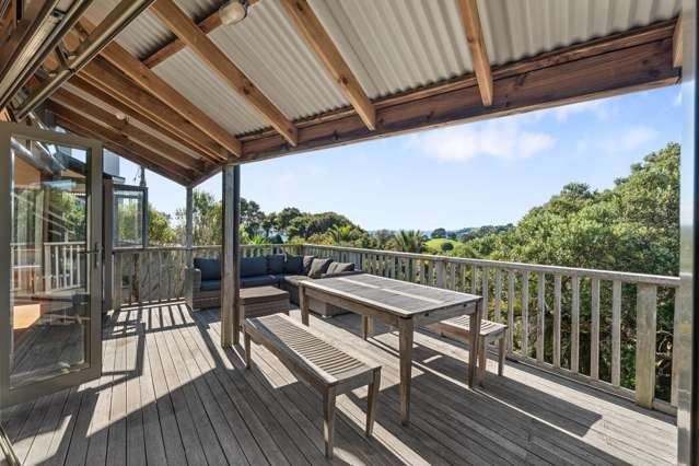 31 Marine View Road Onetangi_1