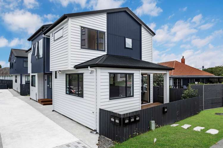 20A William Blofield Avenue Mt Roskill_19