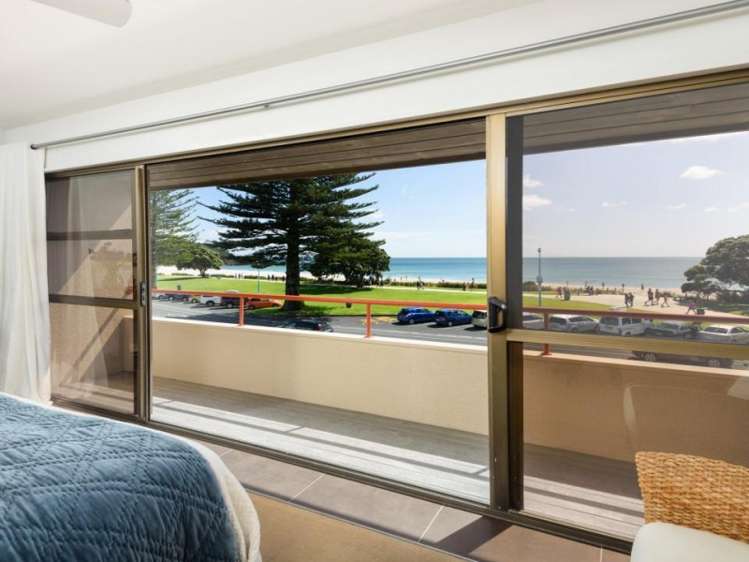 13 Marine Parade Mount Maunganui_17