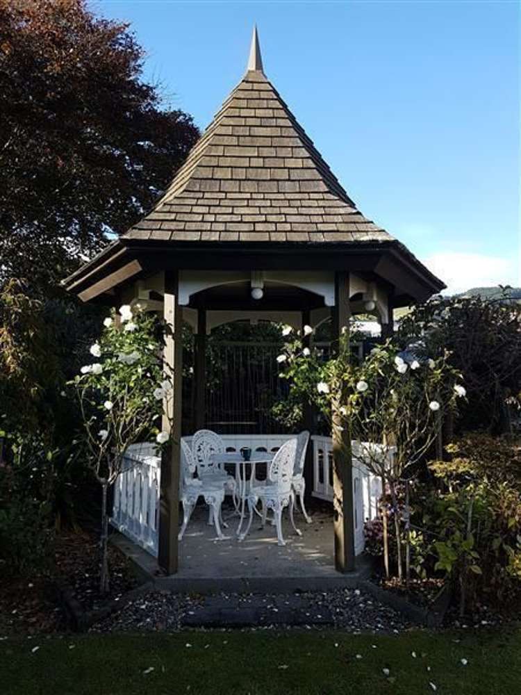 13 Fleetwood Grove Waikanae_17