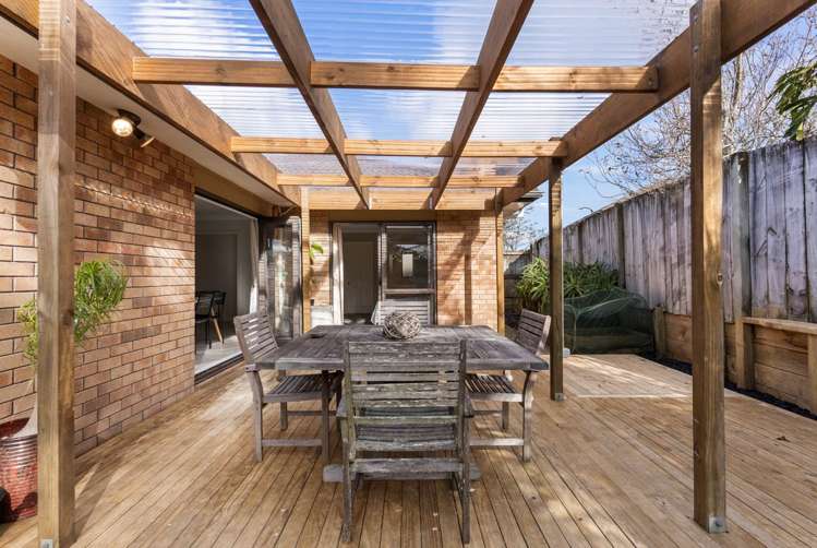 5 Berkshire Terrace Massey_10